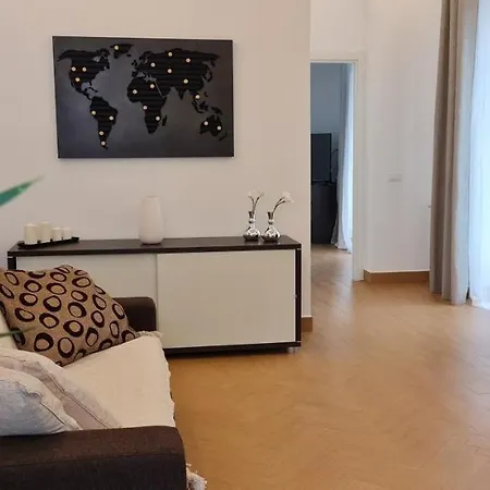 Di Fresco Apartments Luxury Suites-2